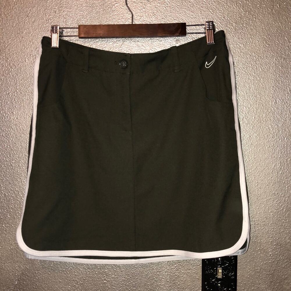 Nike Golf Sporty Athletic Baddie Green Dri-fit Tour Performance Skort